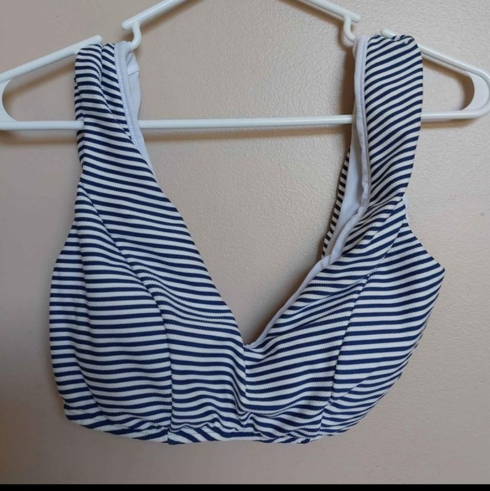 Women's Size Medium, Time and True, Two Piece Swimsuit